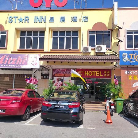 โอโย 89330 โฮเต็ล สตาร์ อินน์ เตลุคอินทัน ภายนอก รูปภาพ